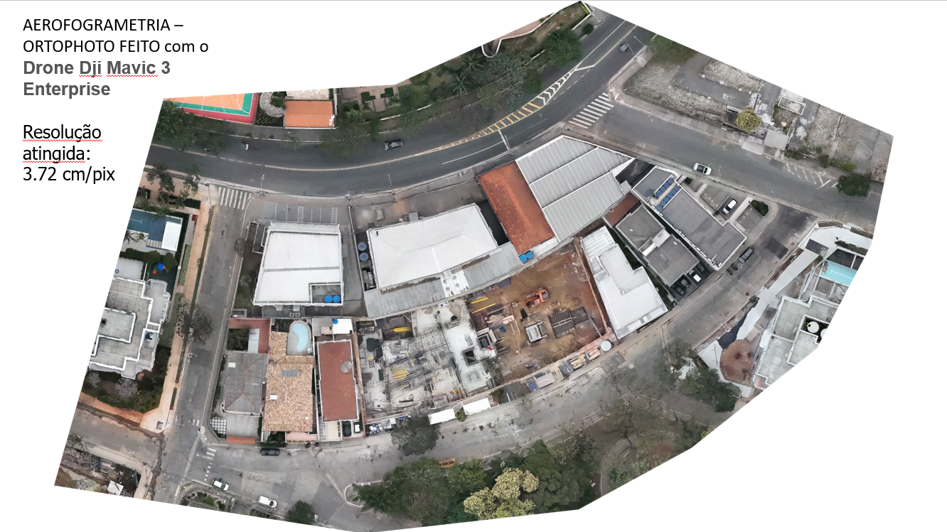 O que é Ortofoto e Como a EEV Topografia Utiliza Drones para Mapear com Alta Precisão
